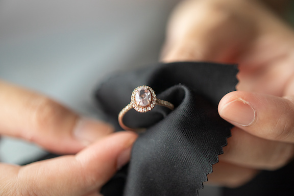 Buying Diamonds, High-Quality Jewelers