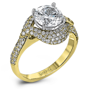 Engagement Ring in 18k Gold with Diamonds