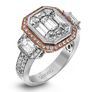 Engagement Ring in 18k Gold with Diamonds