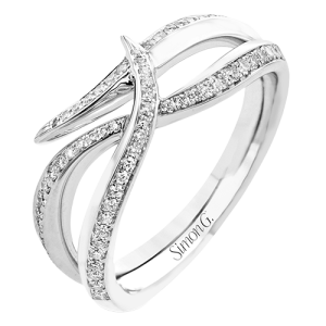 Right Hand Ring in 18k Gold with Diamonds