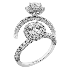Engagement Ring in 18k Gold with Diamonds