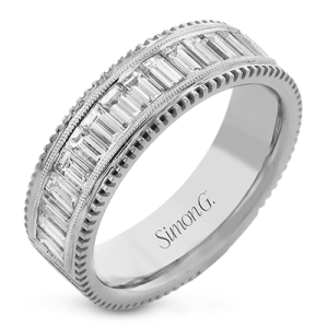 Right Hand Ring in 18k Gold