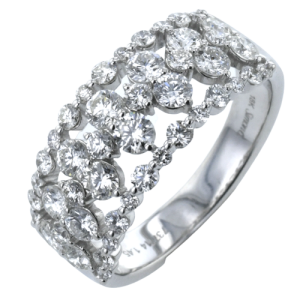Right Hand Ring in 18k Gold with Diamonds