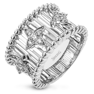 Right Hand Ring in 18k Gold with Diamonds