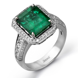 Color Ring in 18k Gold with Diamonds
