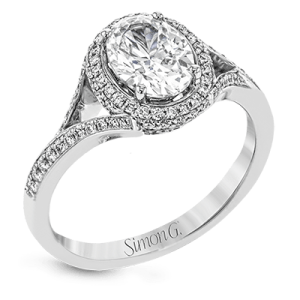 Engagement Ring in 18k Gold with Diamonds