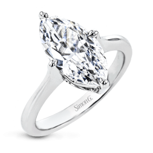 Engagement Ring in 18k Gold