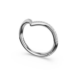 Sculpted Chevron Pavé-Traced Band